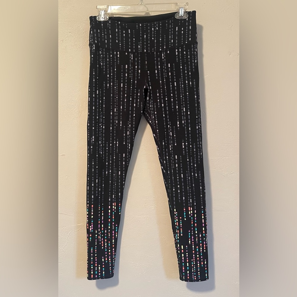 Victoria's Secret Sport Fun-Patterned Leggings
